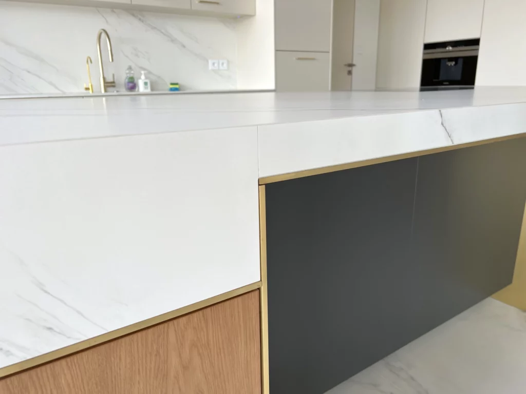 Nowoczesna luksusowa kuchnia dębowa